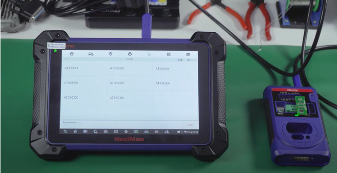 How to Use Autel MaxiIM IM608 to Read Chip?